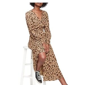 Gap wrap dress leopard maxi dress women’s mob wife classic Size 6